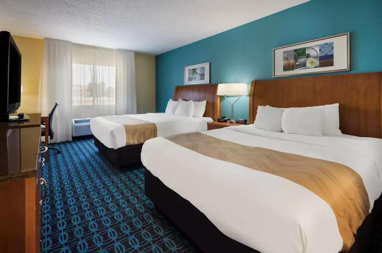 Quality Inn & Suites Μπόουζμαν Εξωτερικό φωτογραφία