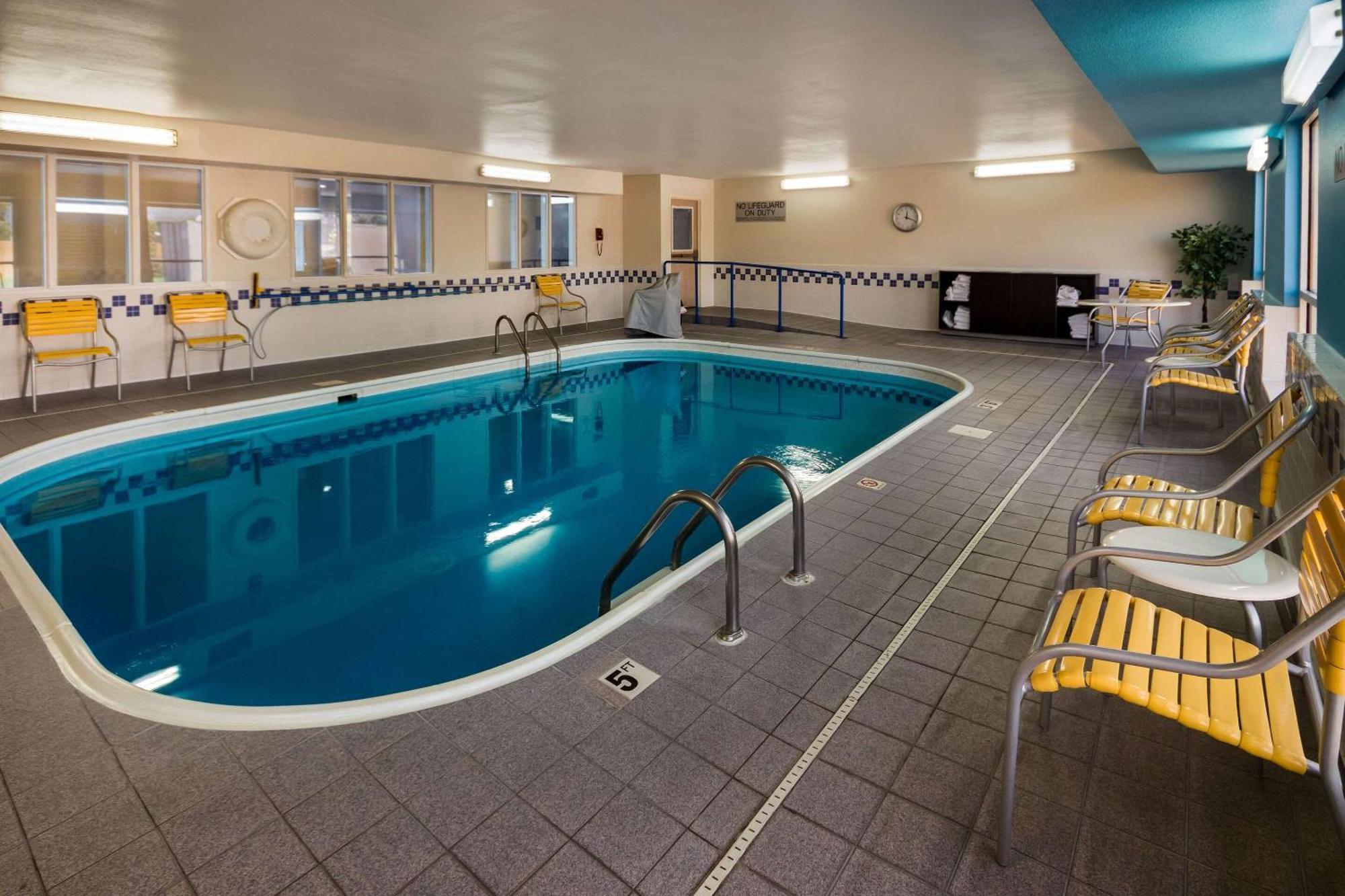 Quality Inn & Suites Μπόουζμαν Εξωτερικό φωτογραφία