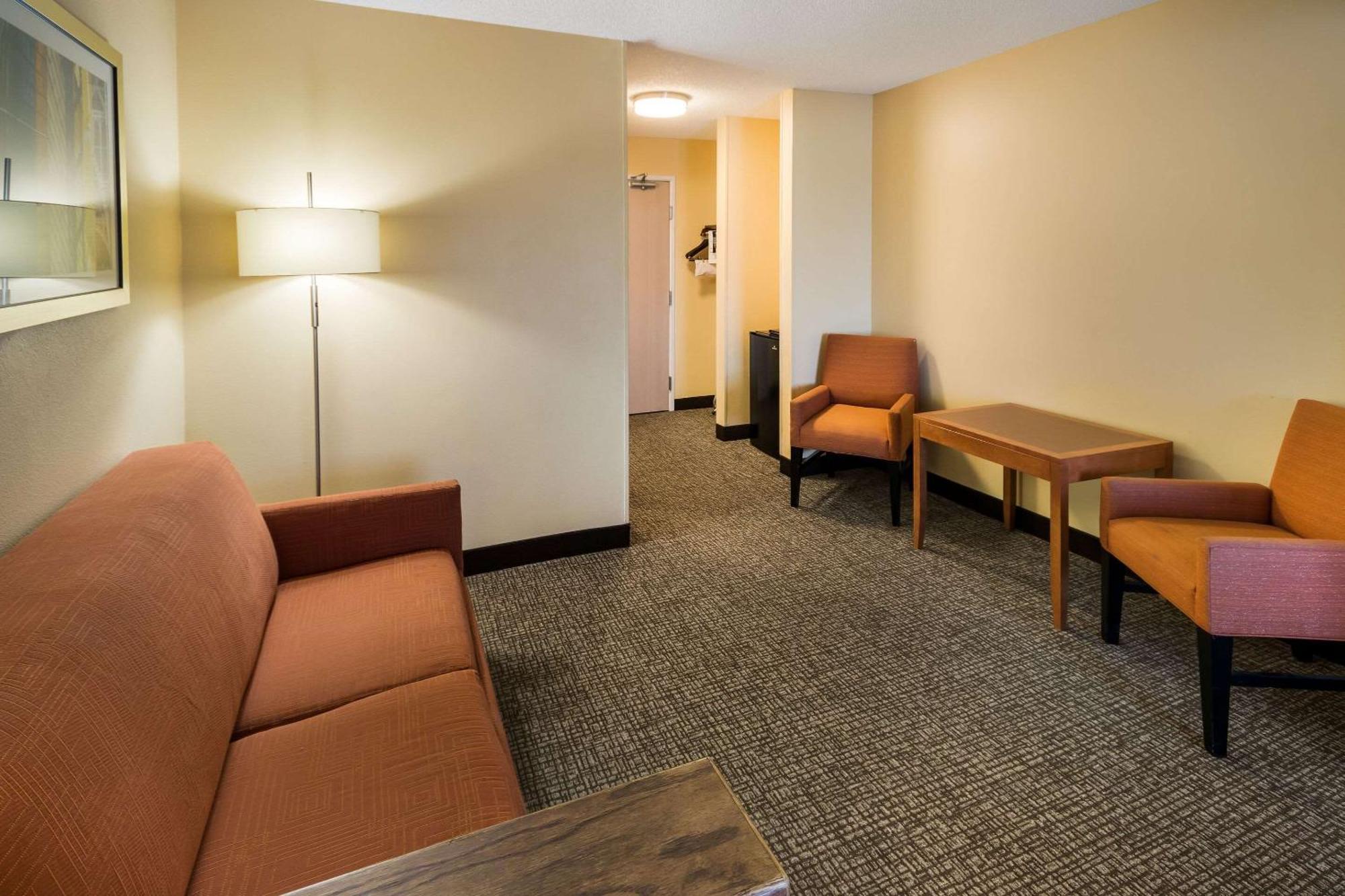 Quality Inn & Suites Μπόουζμαν Εξωτερικό φωτογραφία
