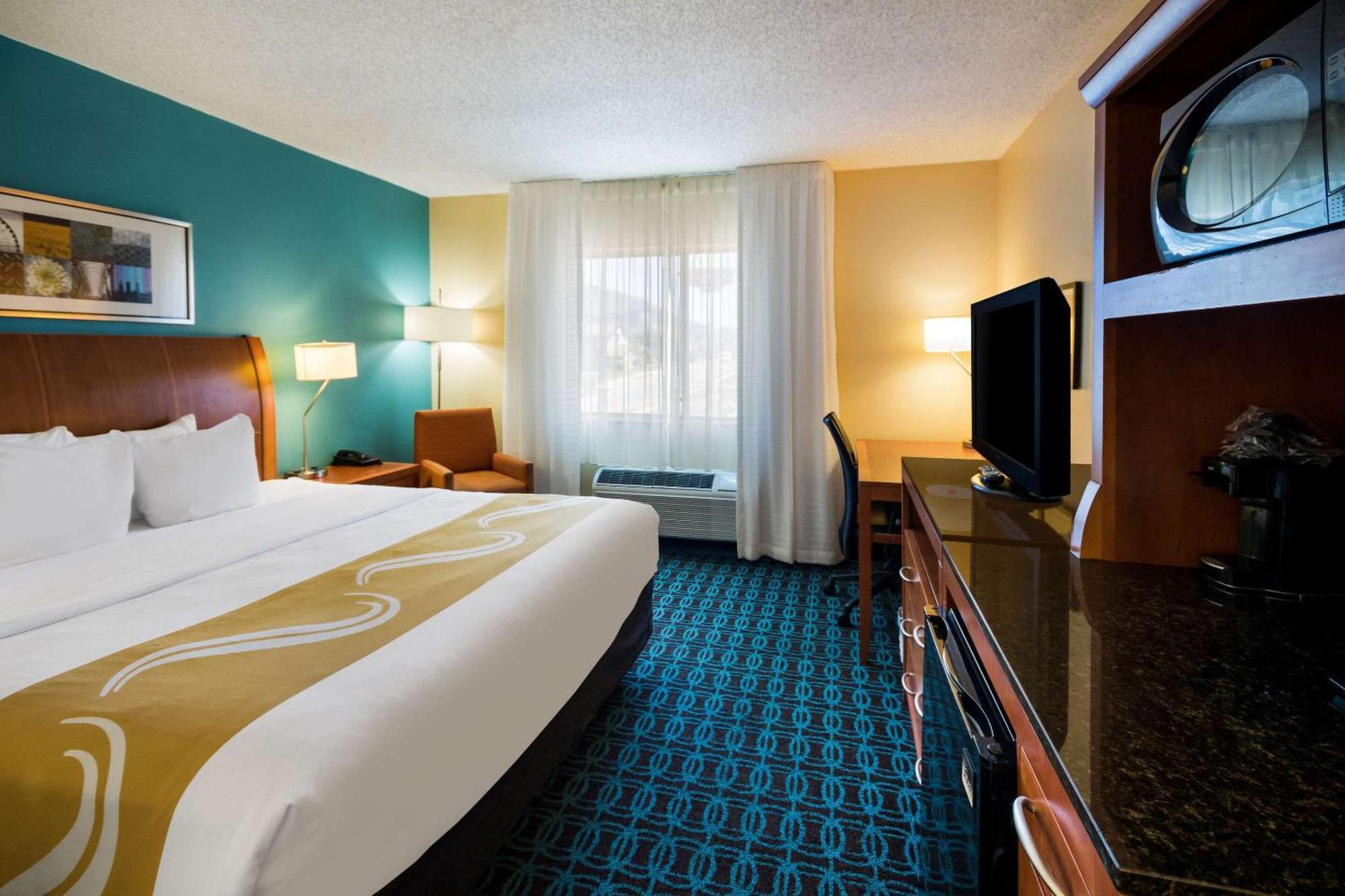 Quality Inn & Suites Μπόουζμαν Εξωτερικό φωτογραφία