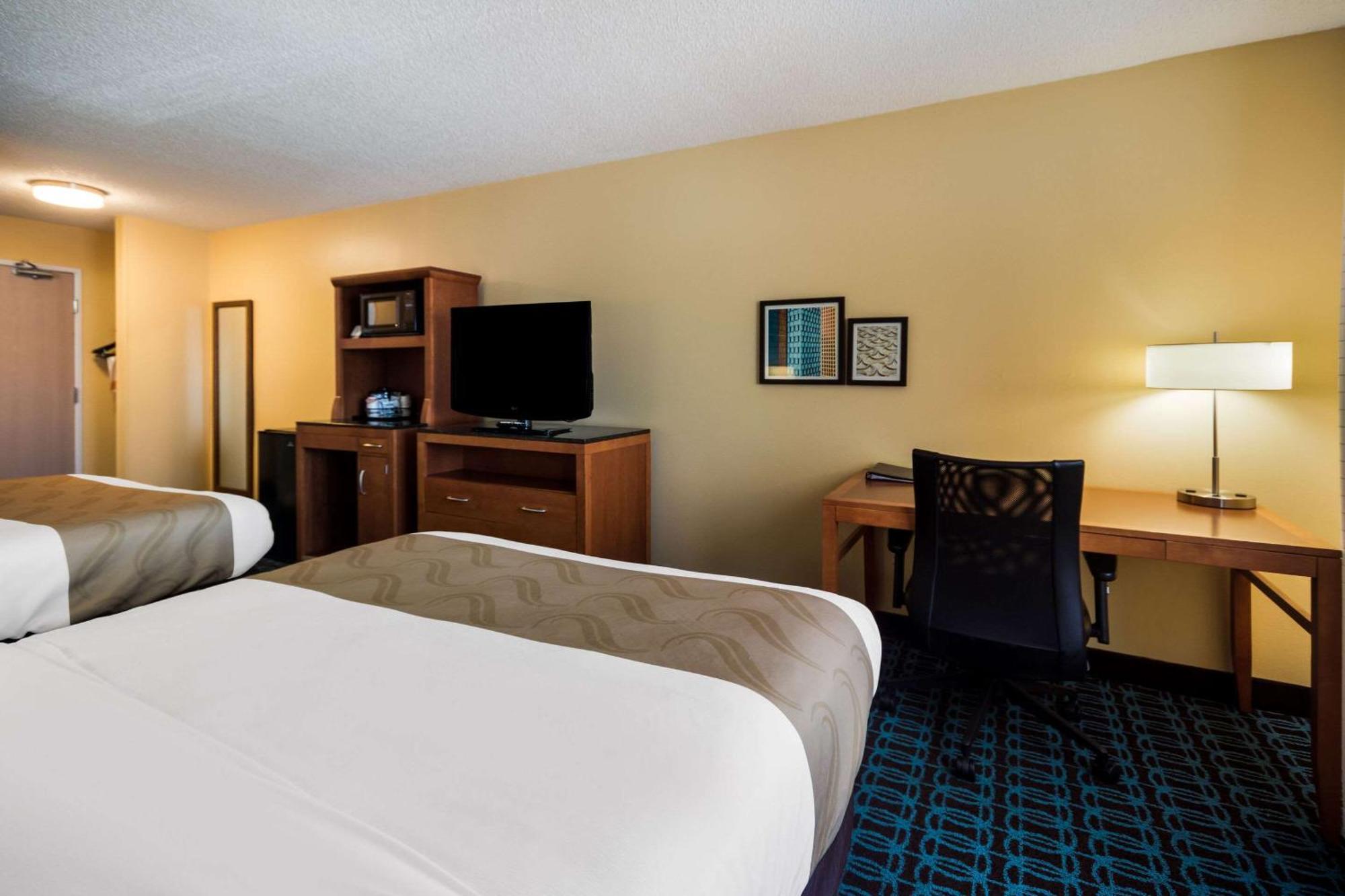 Quality Inn & Suites Μπόουζμαν Εξωτερικό φωτογραφία