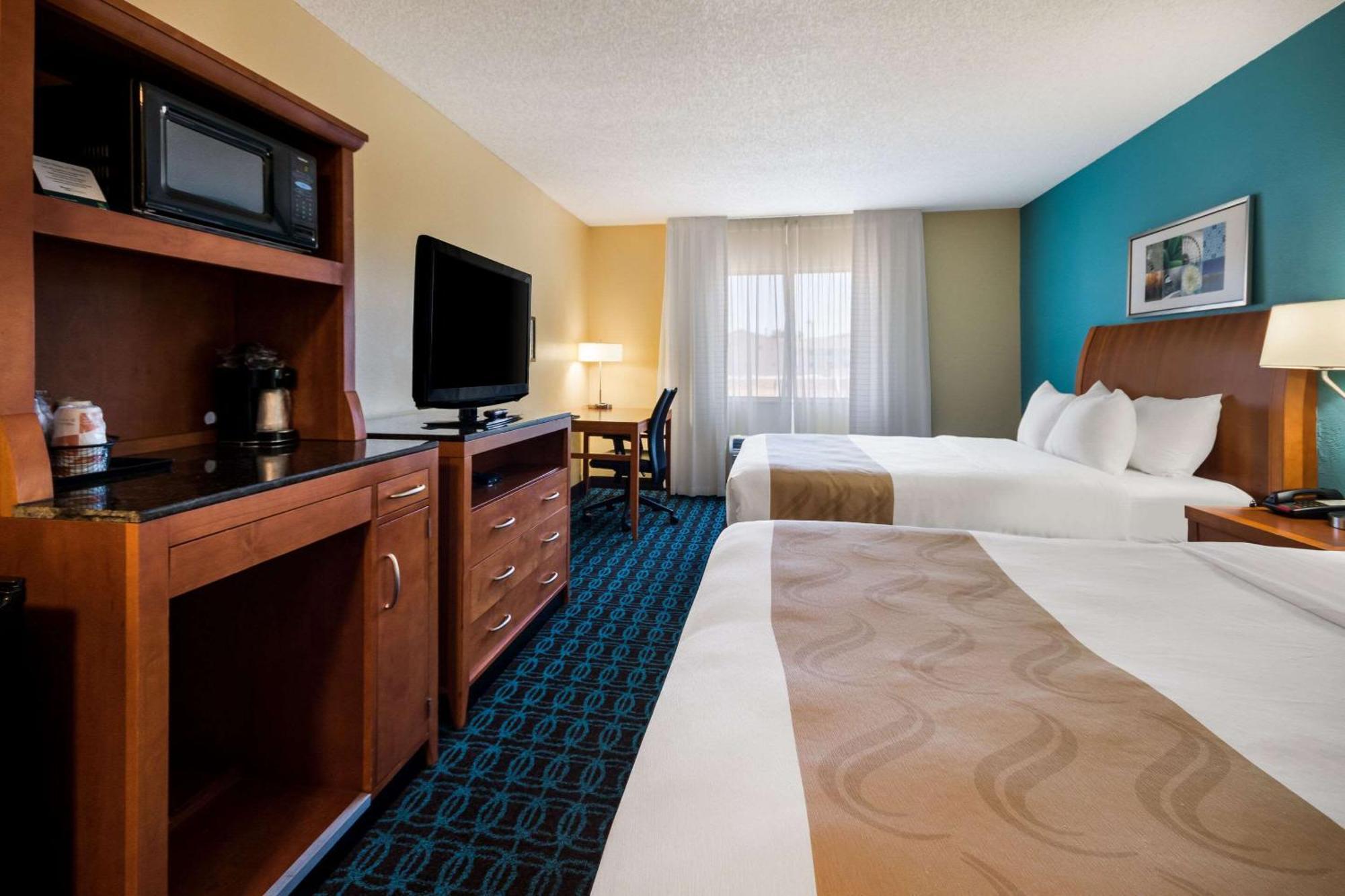 Quality Inn & Suites Μπόουζμαν Εξωτερικό φωτογραφία