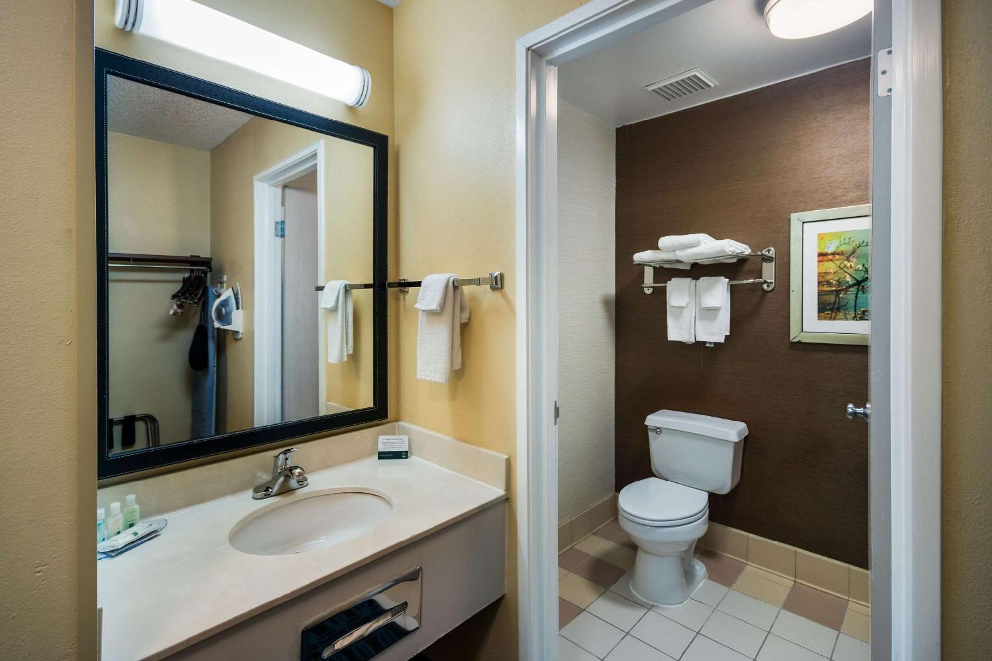 Quality Inn & Suites Μπόουζμαν Εξωτερικό φωτογραφία